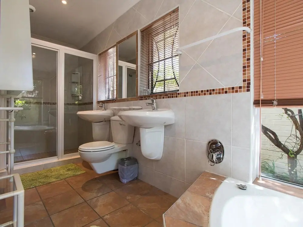 Clivia House, Gordons Bay