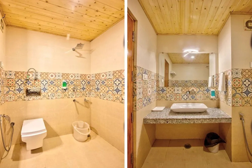Snow Citys Montana Blues Resort Manali - Heated & Air-Cooled Stay