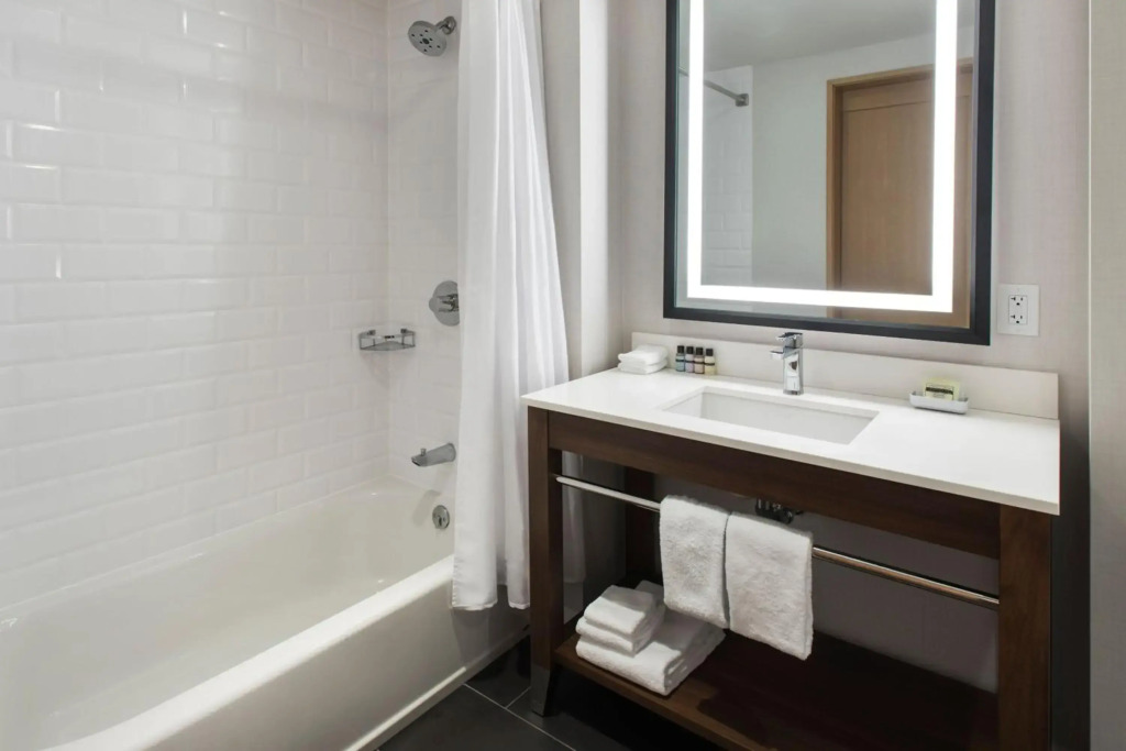 Four Points by Sheraton Albany