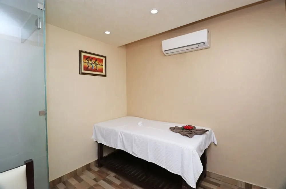 OYO 25049 Nilansh Theme Park, Villas & Farmhouse