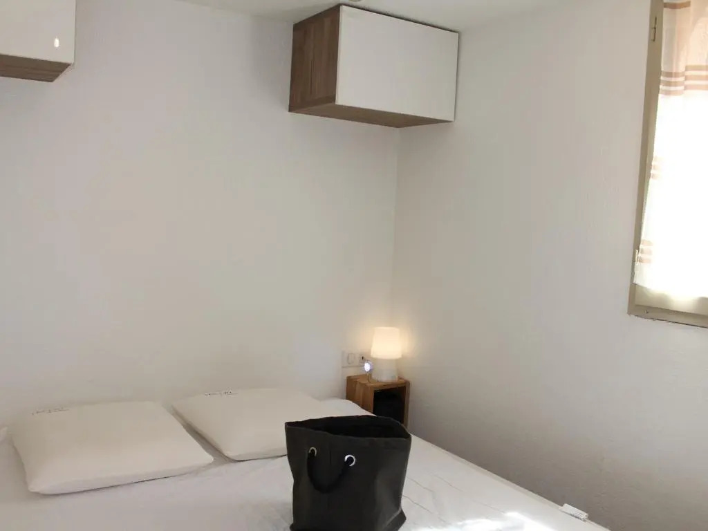 Maison avec terrasse, piscine, clim et parking - Gruissan - FR-1-229-779