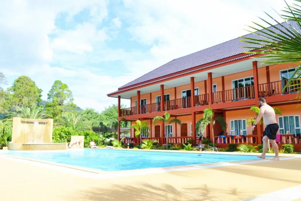 Peaceful Resort Koh Lanta