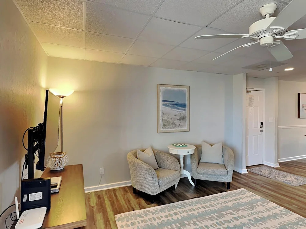 Sans Souci unit 401