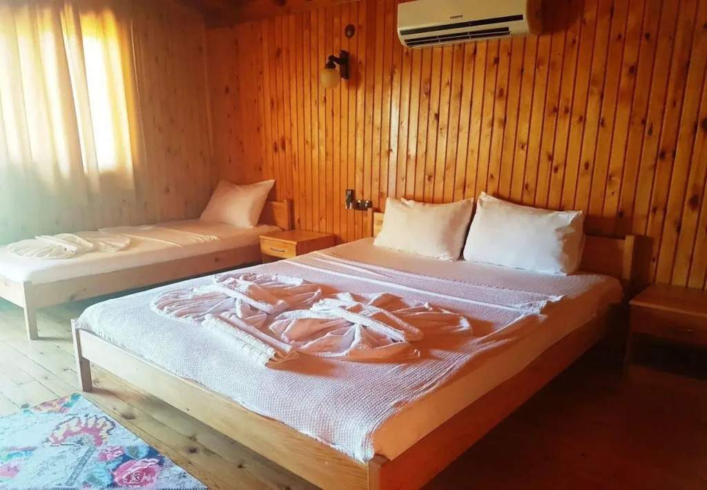 Ada Adrasan Hotel