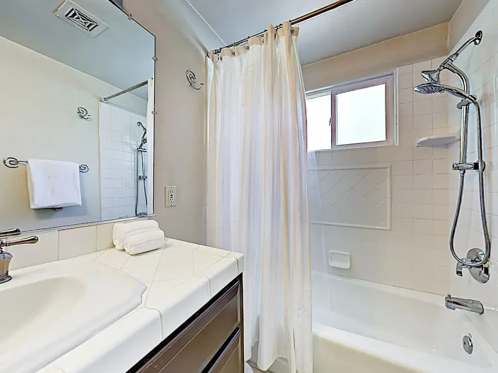 1088 Palm Springs - 3 Br Home