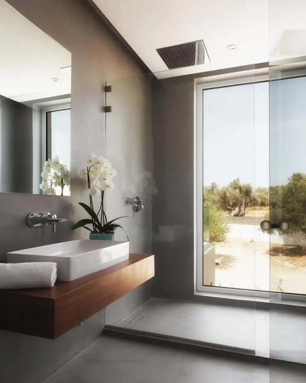 White Grace - A Seductive World of Luxury