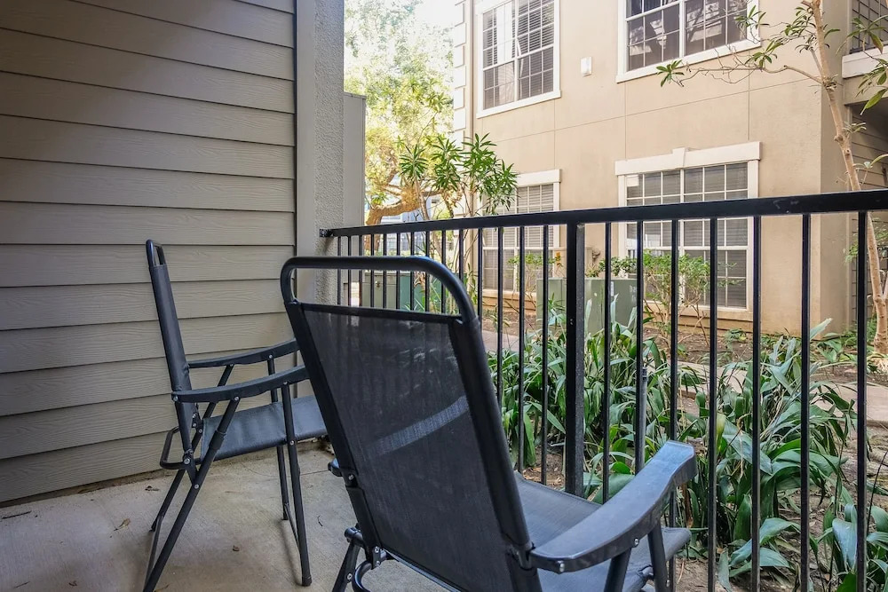 Midtown Apartments by Frontdesk