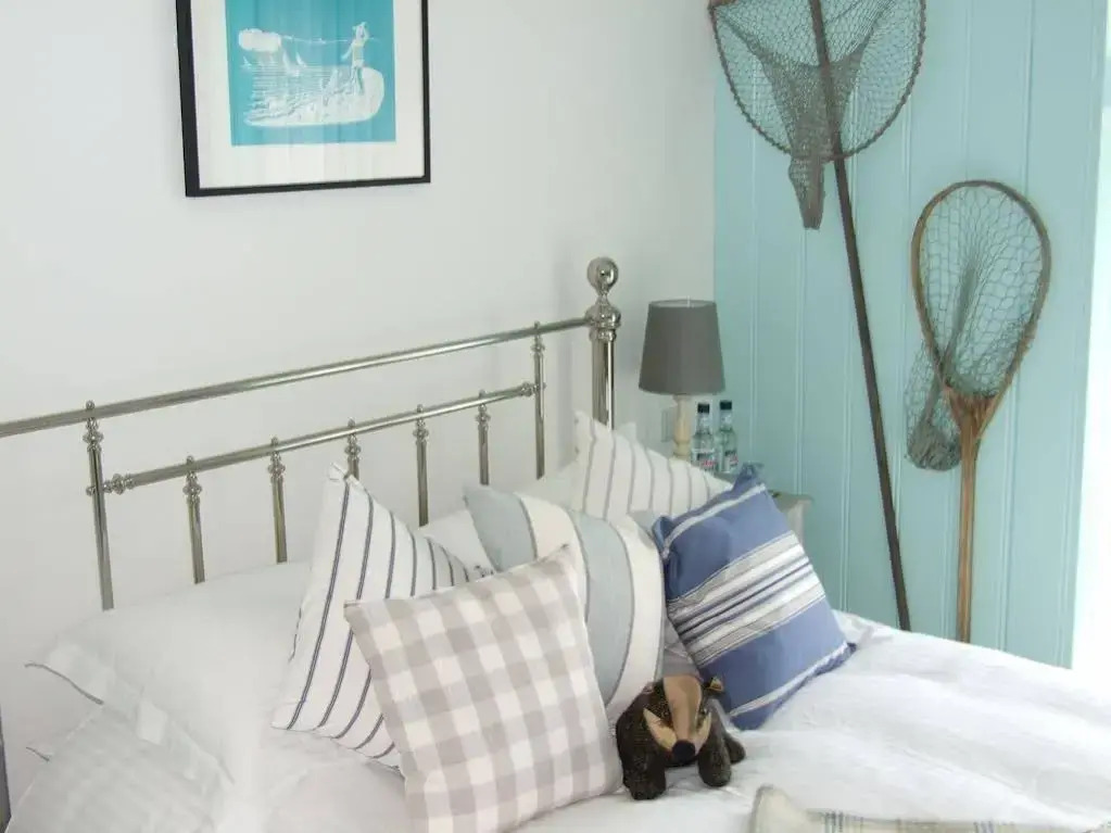 Lulworth Cove Inn