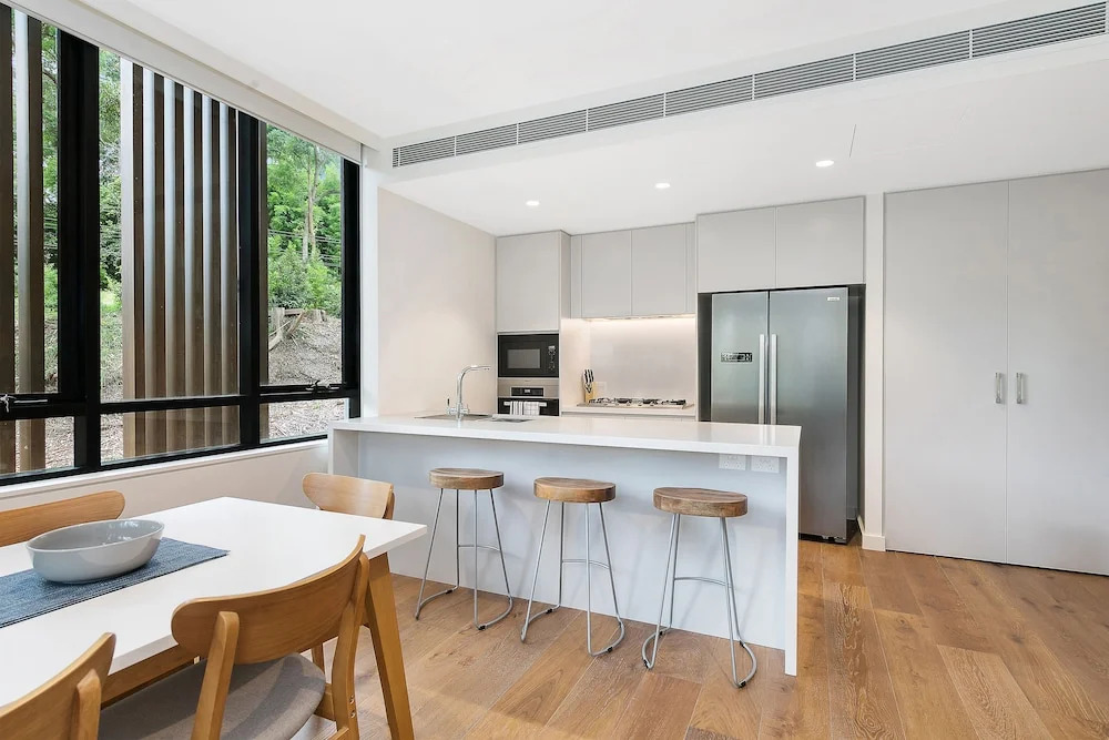 Stylish lux home with hotel grade cleanliness