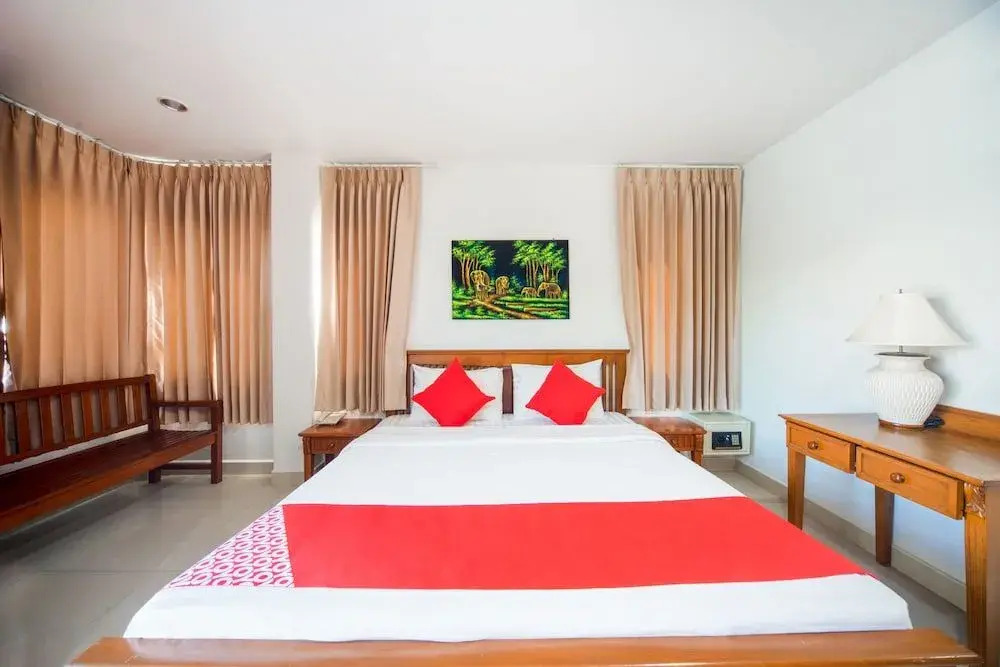 Dee Viking Hotel Patong