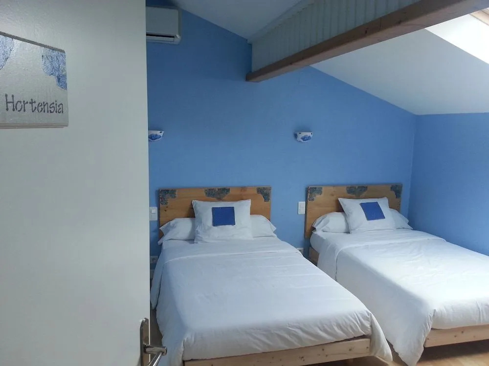 Chambres dHôtes Au Grillon Dort