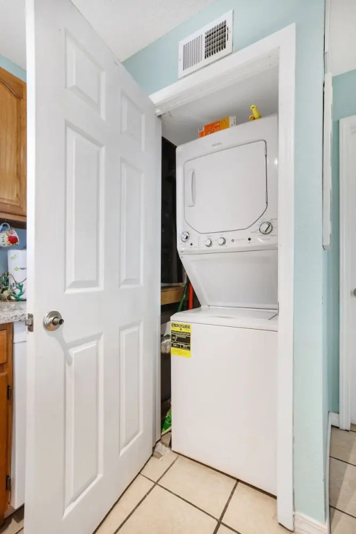 Sunrise Village 215- 2BR 1BA gulf front sleep 6