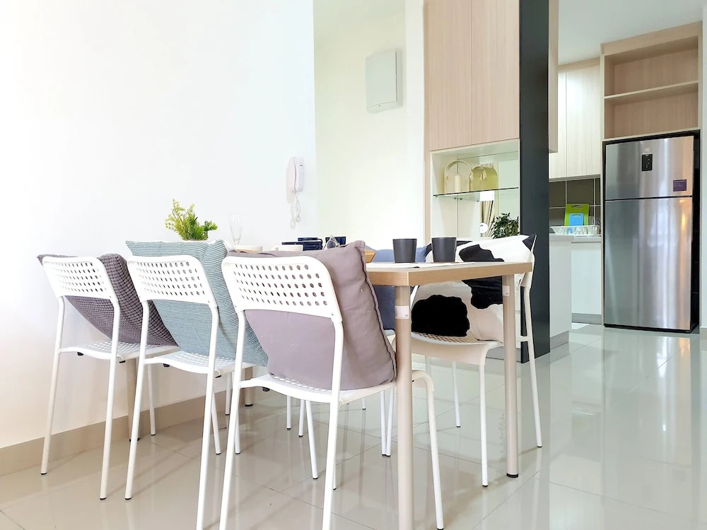 Lakeville Residence by BeeStay [6 Pax] near Batu Caves
