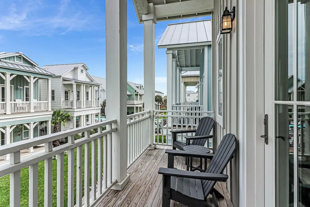 Sandpiper Cottage 239 HL
