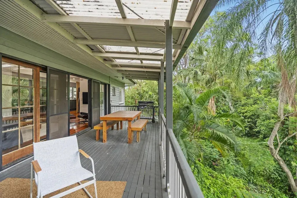 Spacious 3-bed Stay With Balcony and BBQ
