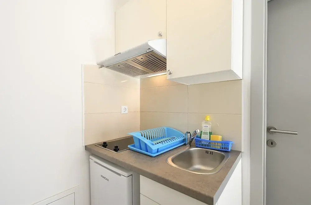 Apartment 1964