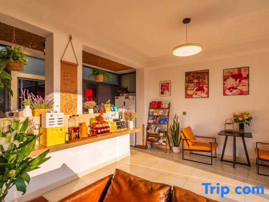 Yunqi Shiguang Seaview Resort Homestay (Dali Longkan Wharf Branch)