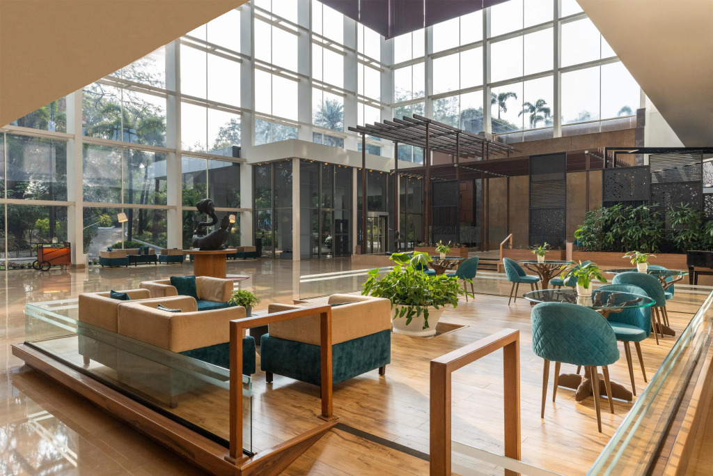 Radisson Blu Plaza Hotel Hyderabad Banjara Hills