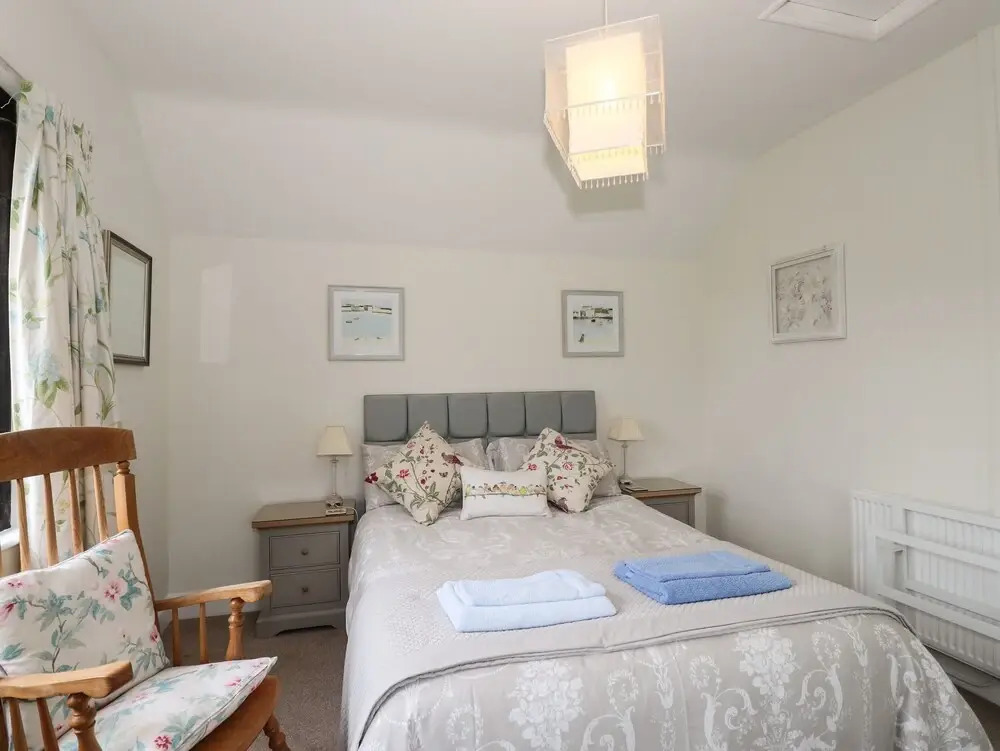 Larch Cottage