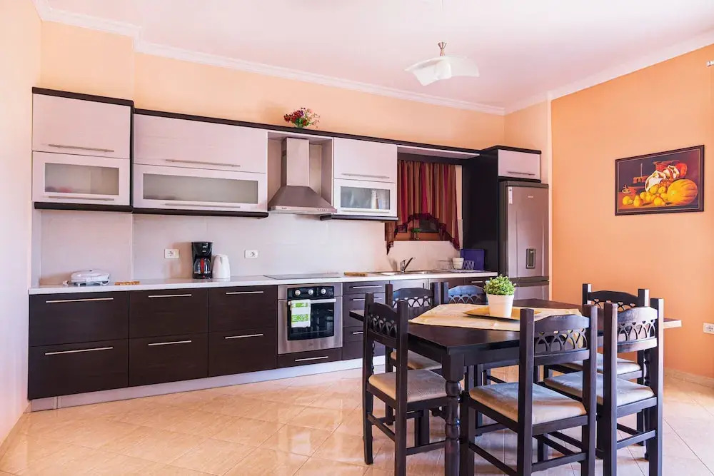 Great Alexander Suites