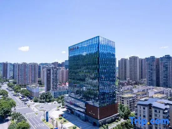 Ya'an Yuanjing Youchao Residence Hotel (Xikang Commercial Plaza Branch)