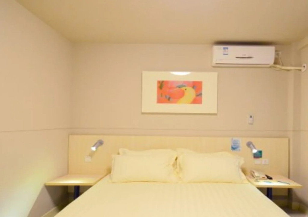 Jinjiang Inn Wuhan Guanggu Avenue Gaoxin 2nd Road Branch