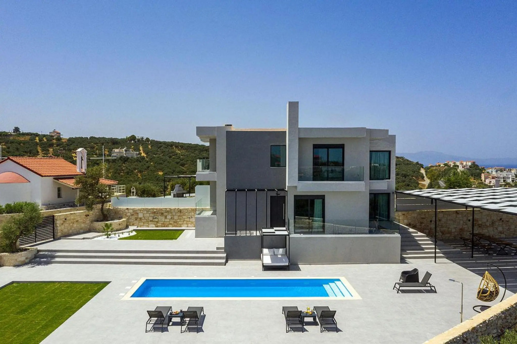 Sea View 4 Bedroom Villa