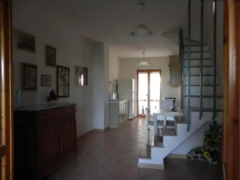 Villa a 800 metri dalla spiaggia di San Teodoro - amb01