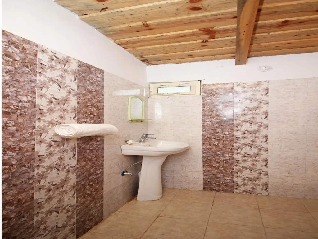OYO Home 9337 Sherwood 2BHK