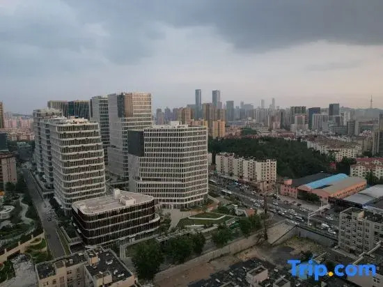 Qingdao Quanyi Hotel (Xinduxin Qingjiang Road Metro Station Branch)