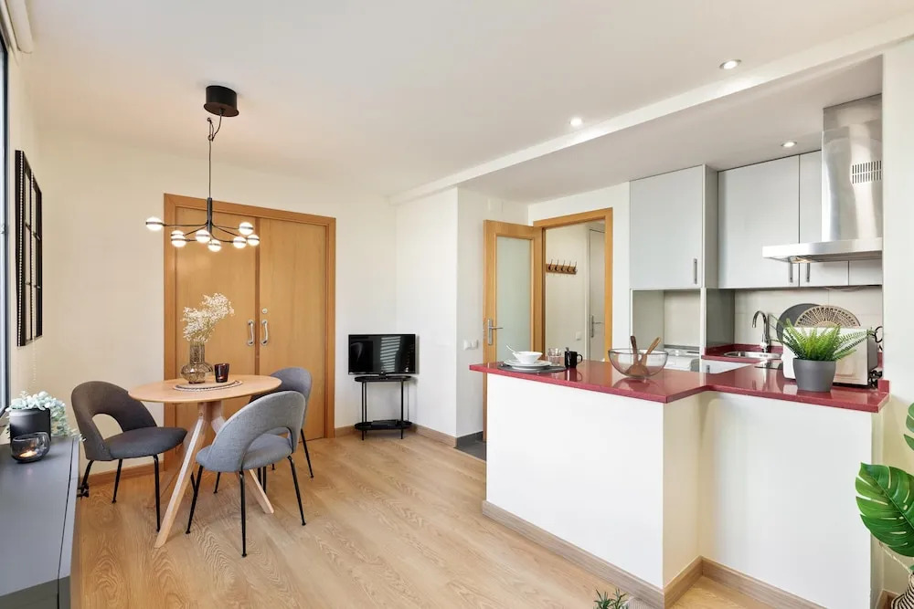 Rambla Paris Attic Apartment