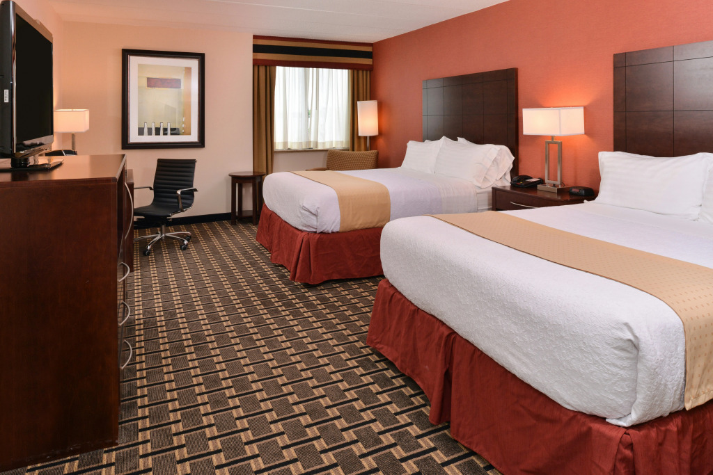 Holiday Inn New London by IHG