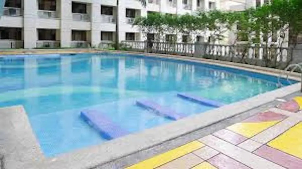 Eastwood Excelsior Condominium