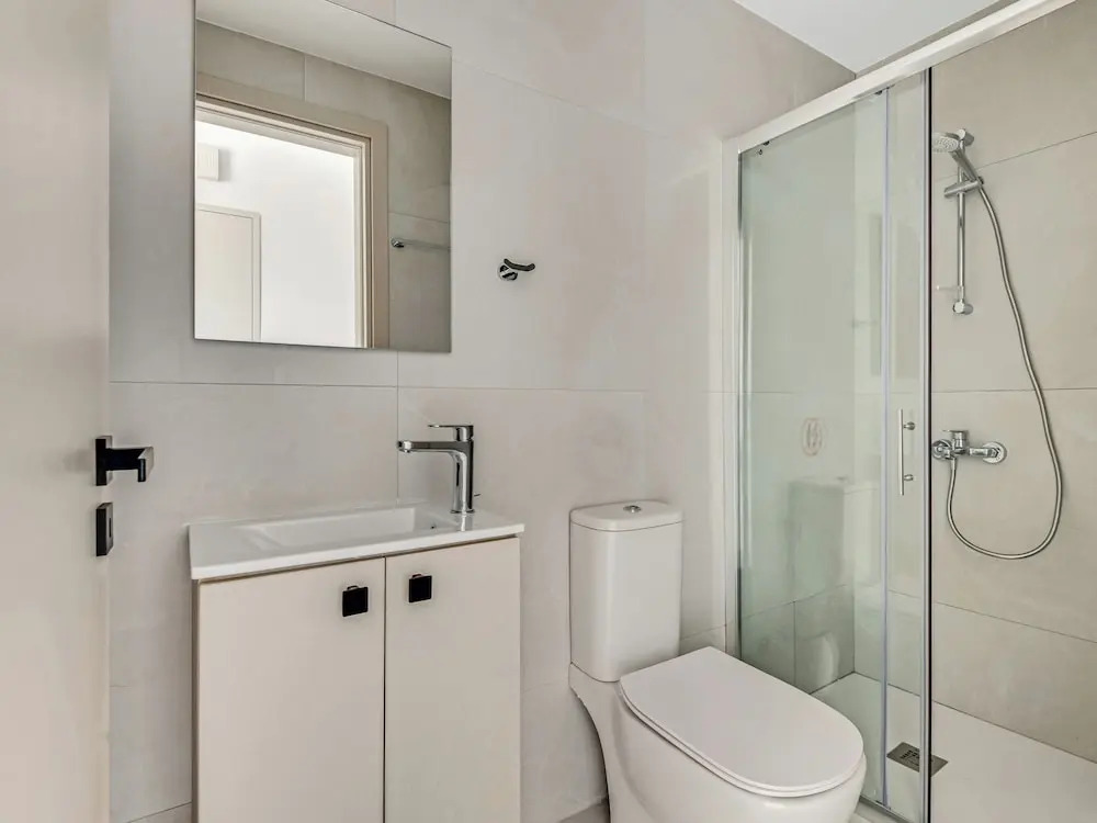 Sanders Elgio - Adorable studio With Balcony
