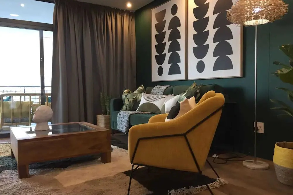 Stylish 2 Bedroom Apartment in Cape Town With Stunning Views