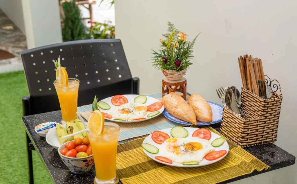 Sunny Riverside Homestay