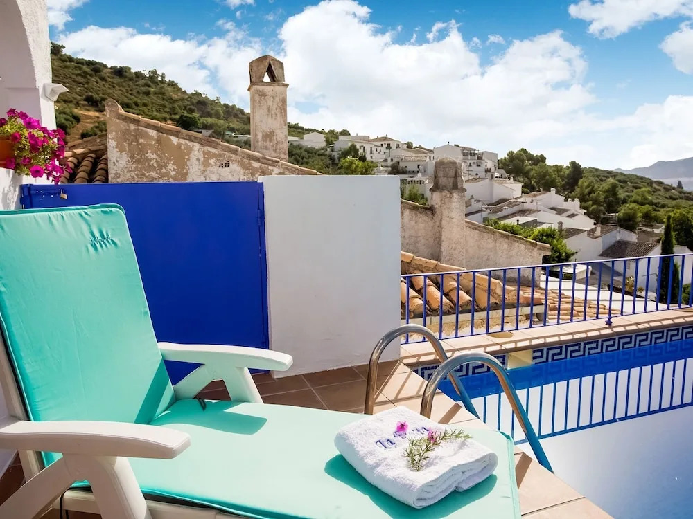 Cozy Holiday Home in Priego de Cordoba with Private Pool