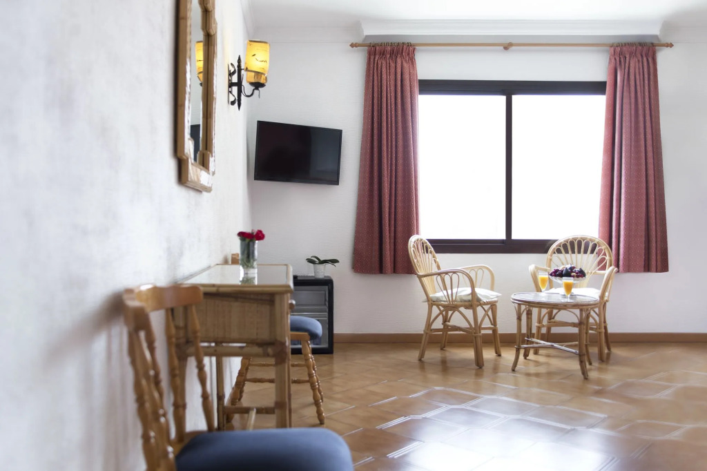Hostal Alhambra