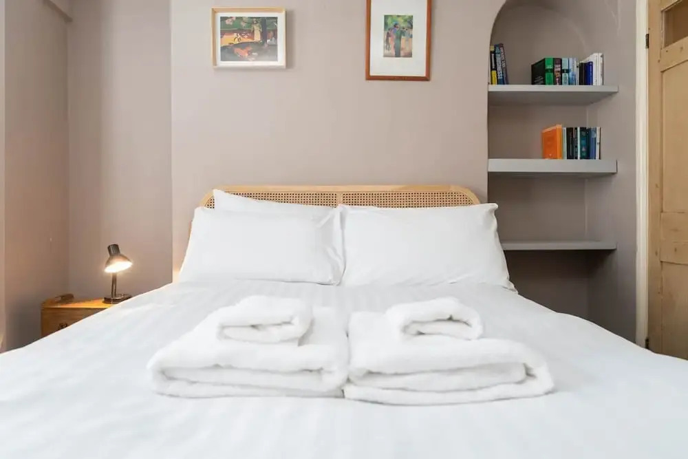 Host Stay Waterloo Apartment