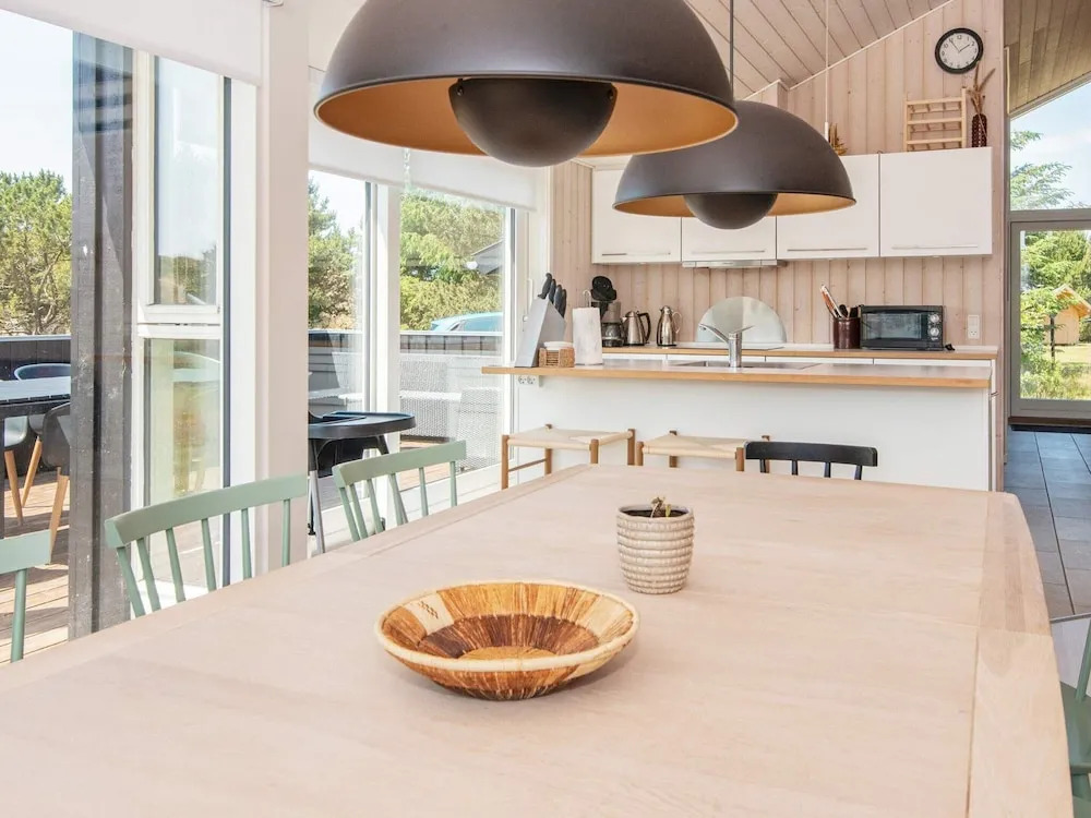 6 person holiday home in Fanø-By Traum