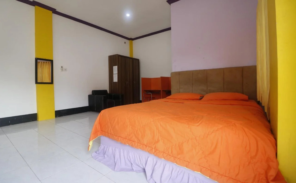 Emweka Guest House n Pavillion