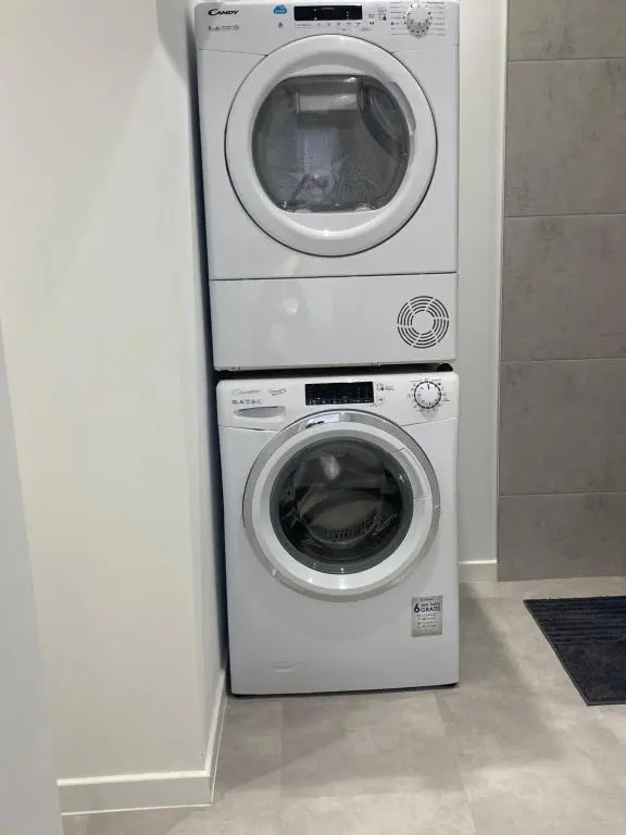 T3 2 chambres-centre-ville Place d'Armes Clim-Wifi