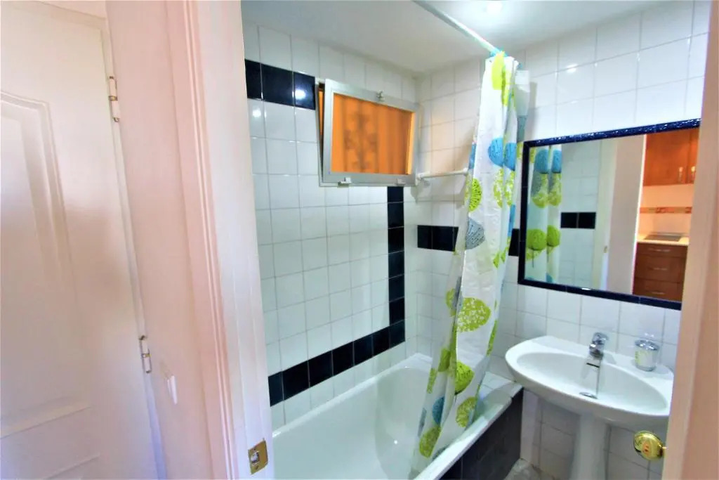 237 Minerva Apartamentos - PISCINA ABIERTA - EXCELENTE CONEXIÓN WIFI