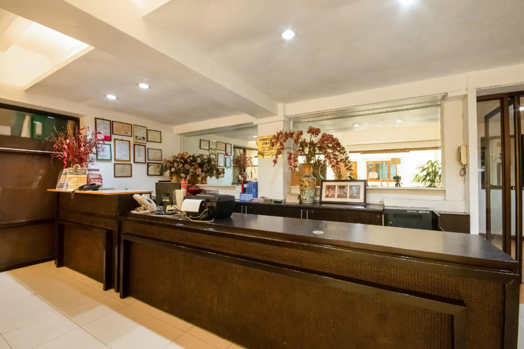 OYO 465 Ford's Inn (Vaccinated Staff)