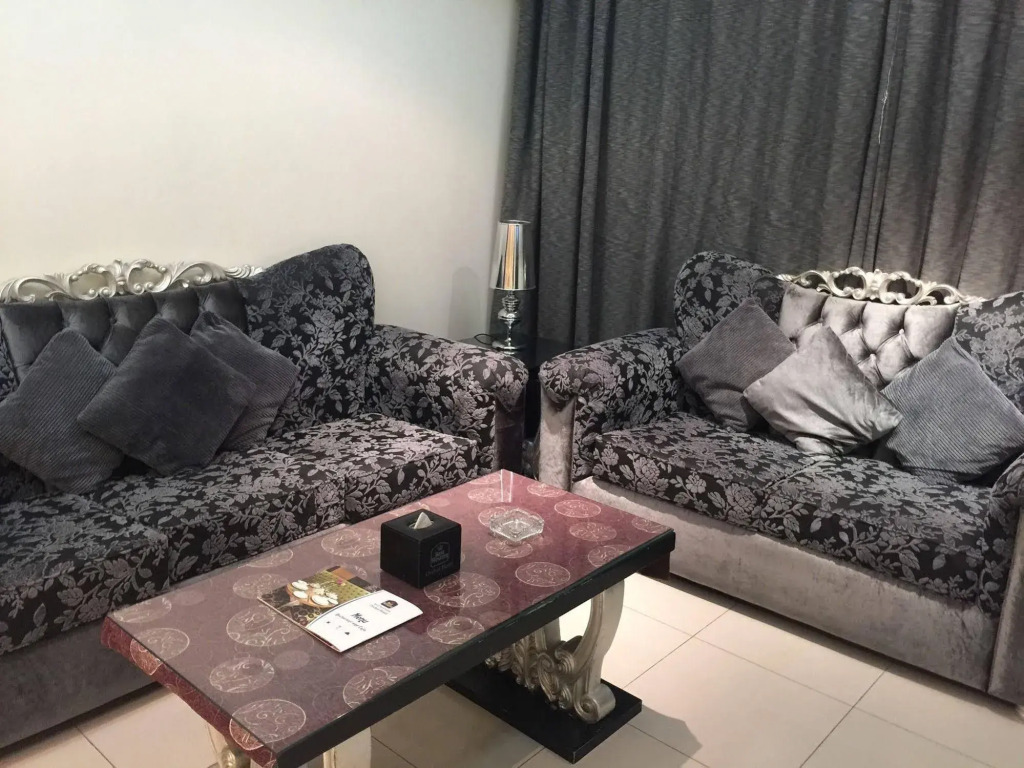 Rose Garden Hotel فندق روز جاردن