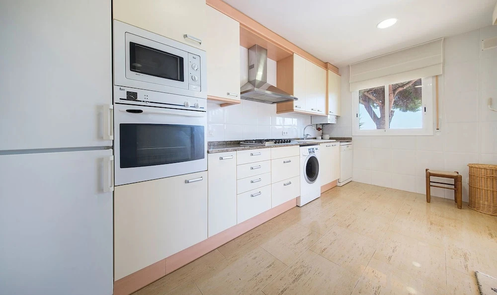 House Oliva 2 Km from the Beach (R76)