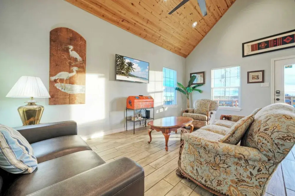 Laguna Village Retreat by AvantStay
