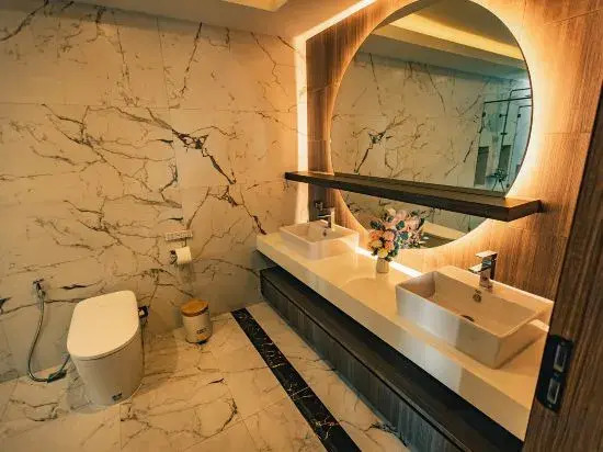 Astro Luxury: 4-6 beds Ultra Luxury Pool Villa with Daily Cleaning