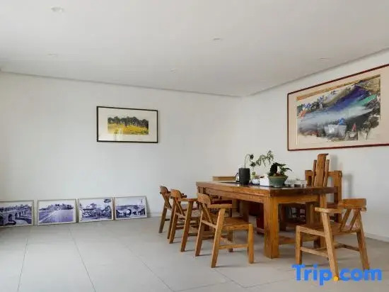 Yunmen East Art Homestay (Qingzhou Ancient City Tourism Scenic Area Branch)