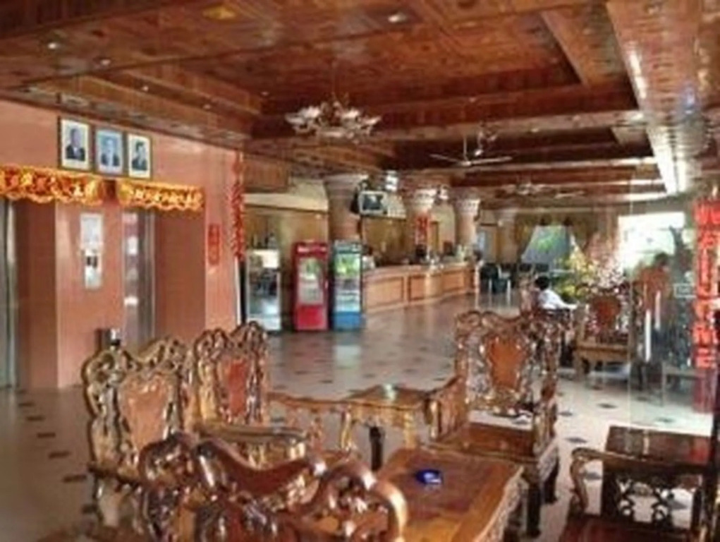 M H Hotel